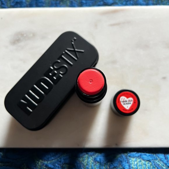 TIGER LILY QUEEN - NUDESTIX NUDIES BLOOM - Picture 2 of 6